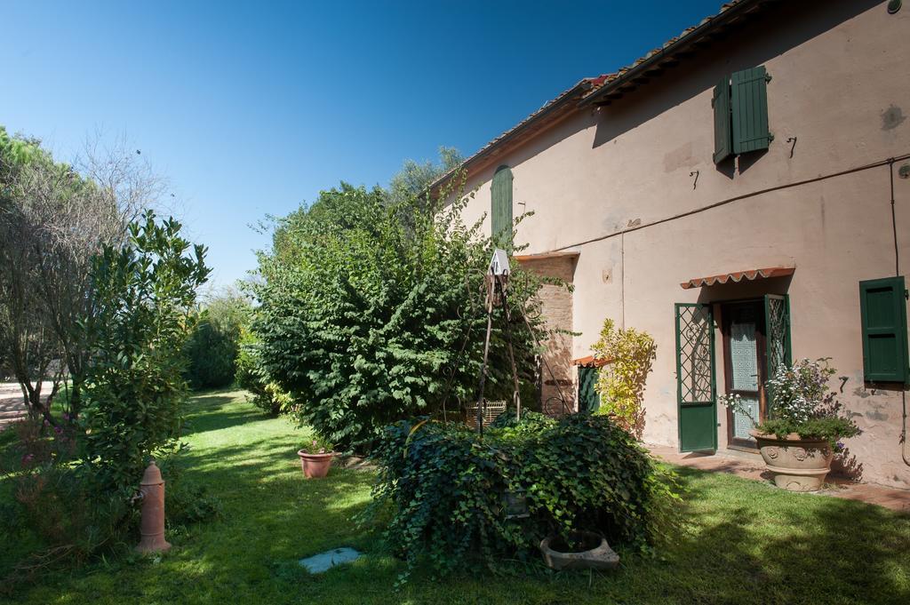 Fioralice Pension Fauglia Buitenkant foto