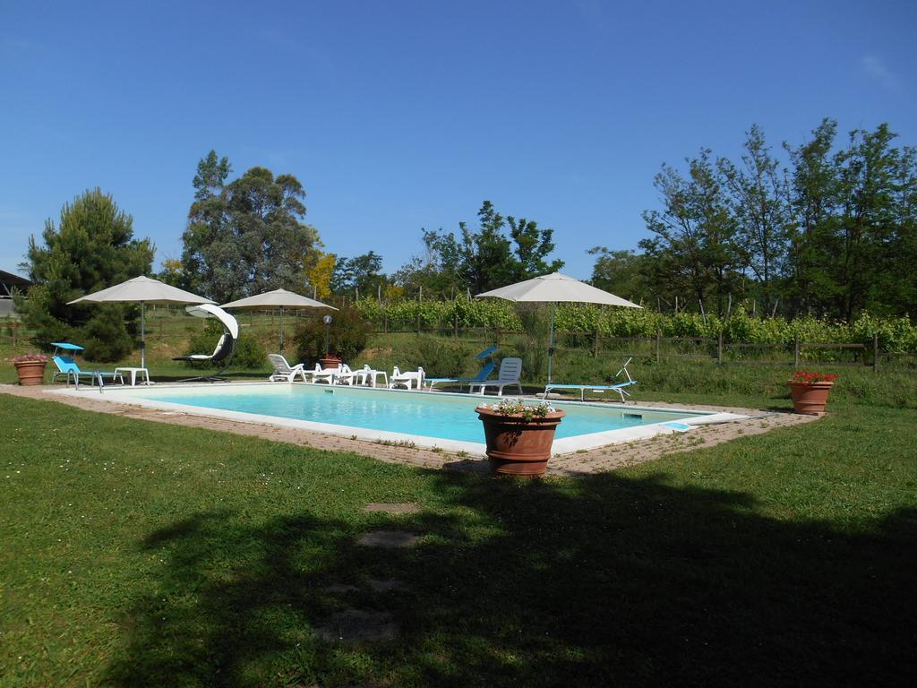 Fioralice Pension Fauglia Buitenkant foto